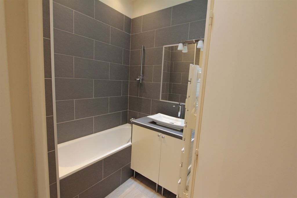 appartement 3 pièces en location sur VERSAILLES (78000)