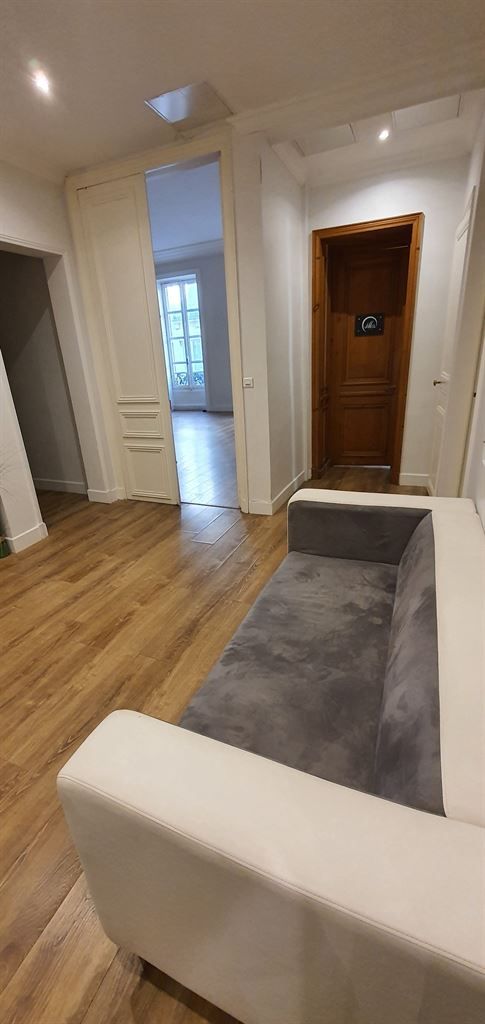 bureaux en location sur PARIS (75008)