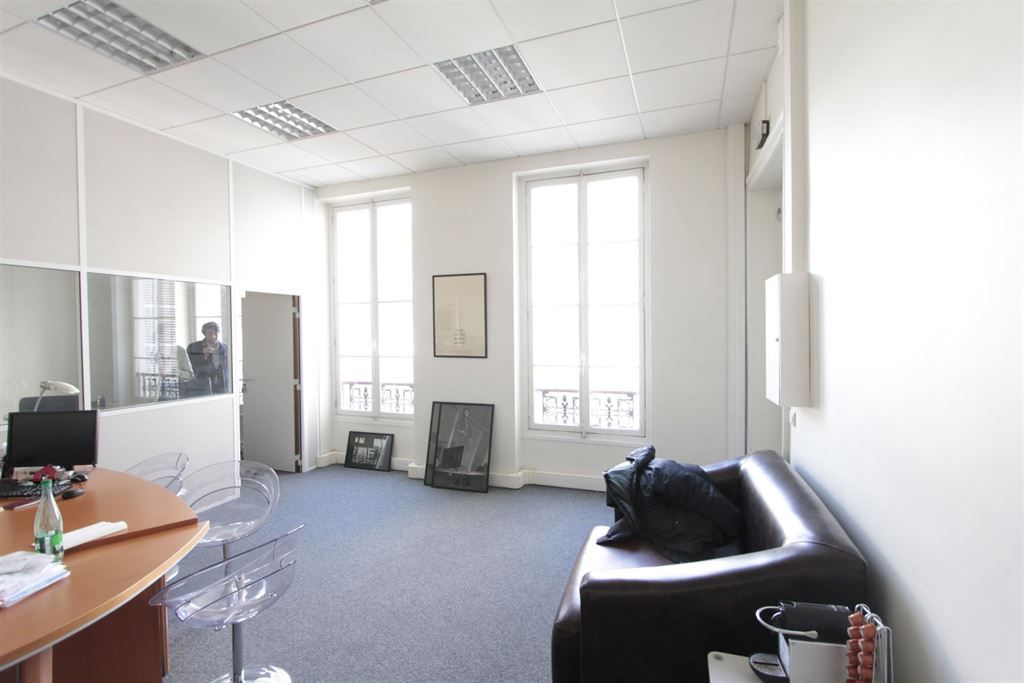 bureaux en location sur PARIS (75008)