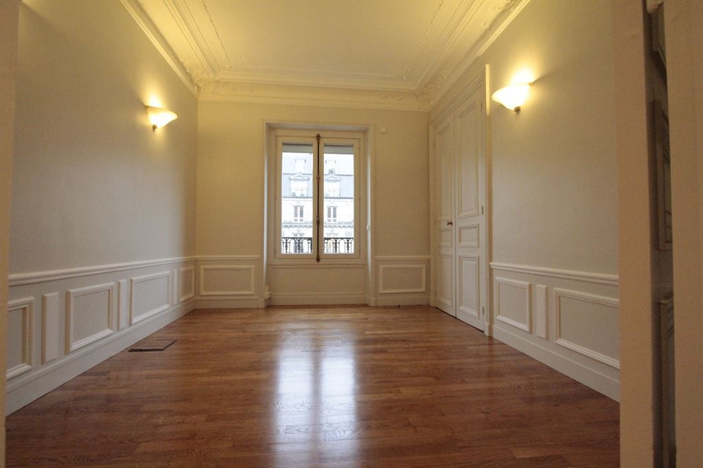 bureaux en vente sur PARIS (75002)