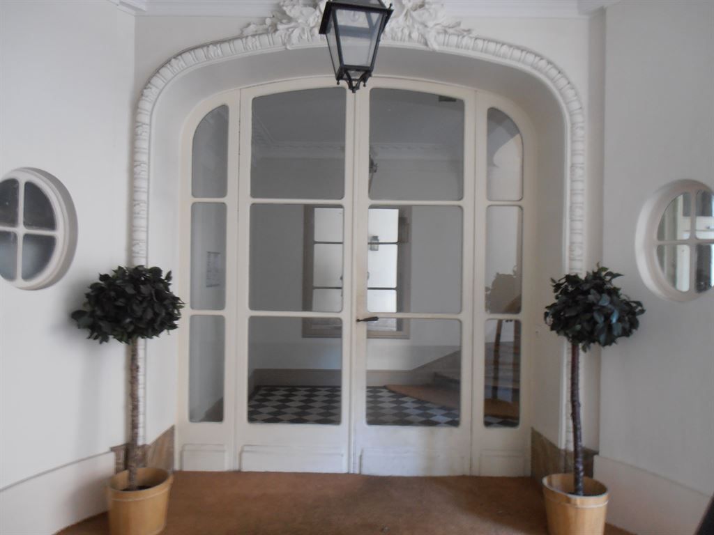 bureaux en location sur PARIS (75008)