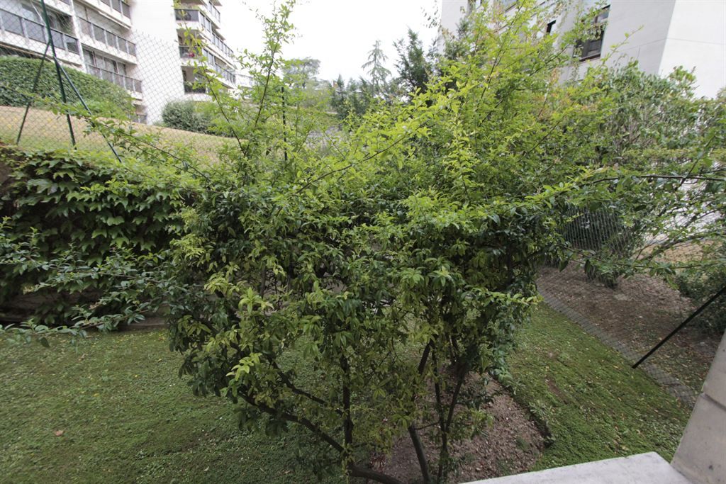 Location Studio Saint-Cloud 92210 LES MILONS