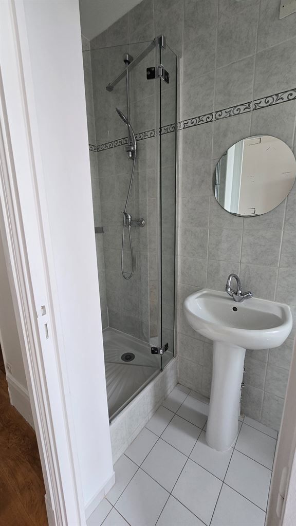 appartement 2 pièces en location sur LEVALLOIS PERRET (92300)