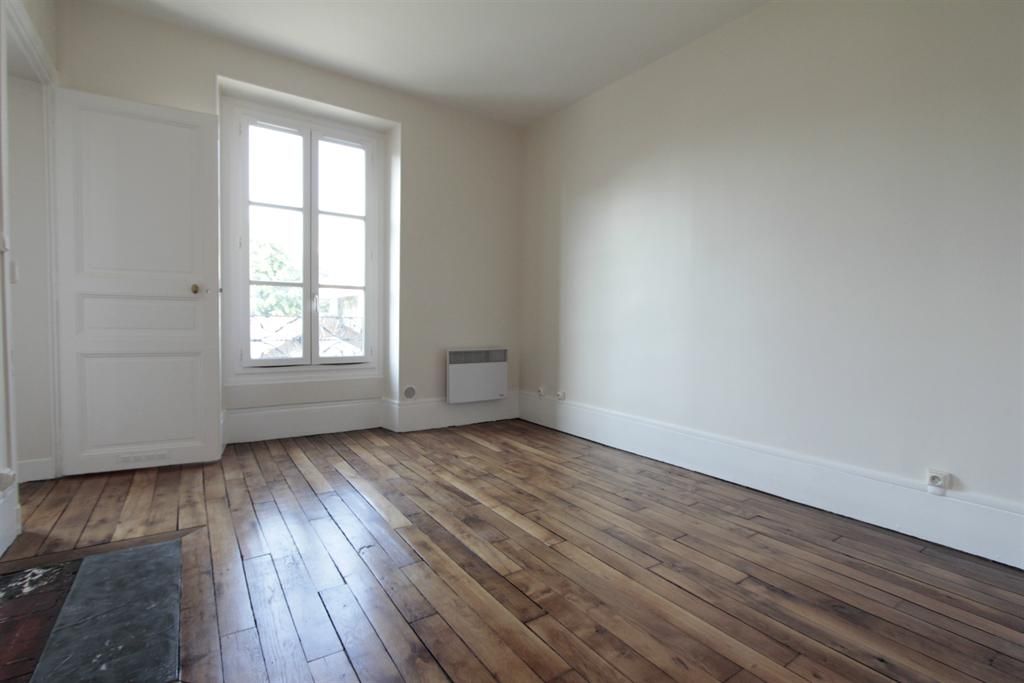 appartement 2 pièces en location sur VERSAILLES (78000)